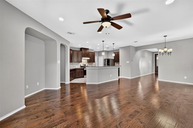 1049 Clove Hitch RD, Georgetown, TX 78633