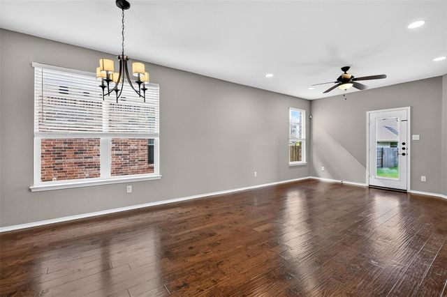 1049 Clove Hitch RD, Georgetown, TX 78633