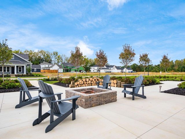 5463 Maple Drive, Lewis Center, OH 43035