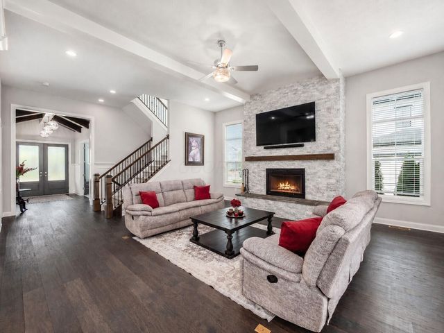 5463 Maple Drive, Lewis Center, OH 43035