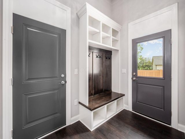 5463 Maple Drive, Lewis Center, OH 43035