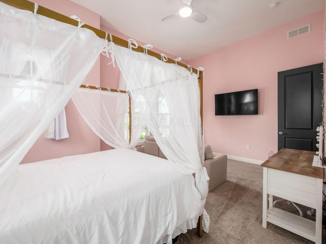 5463 Maple Drive, Lewis Center, OH 43035