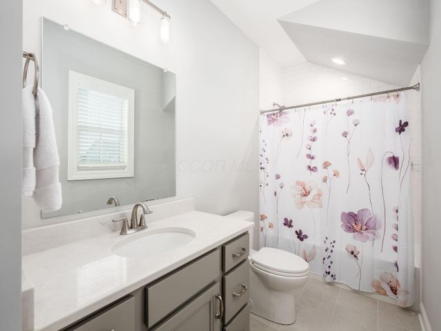 5463 Maple Drive, Lewis Center, OH 43035