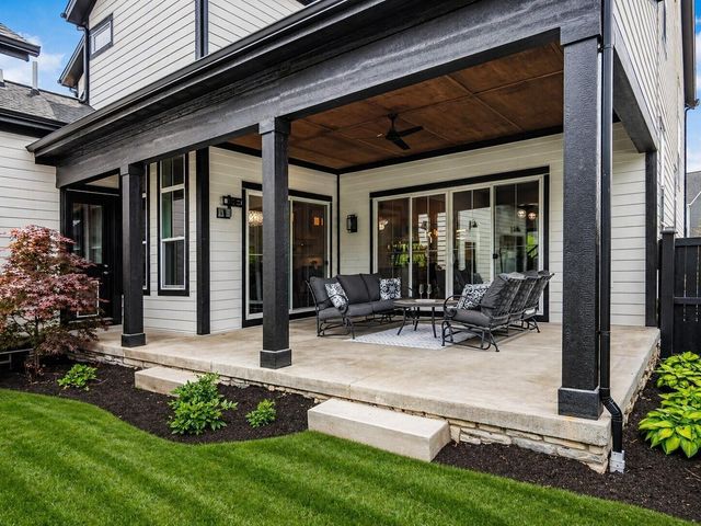 5463 Maple Drive, Lewis Center, OH 43035