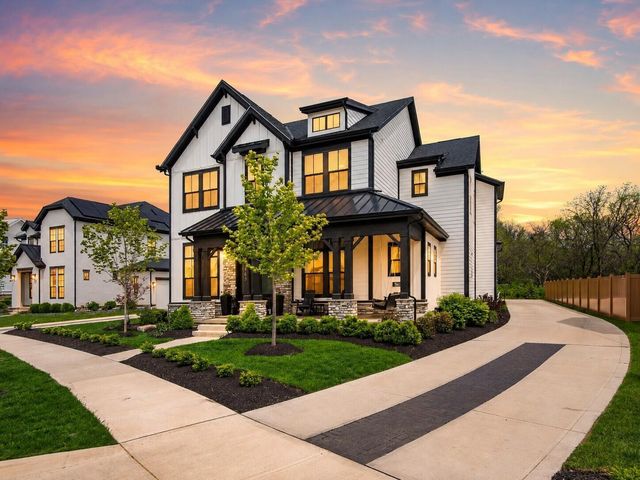 5463 Maple Drive, Lewis Center, OH 43035