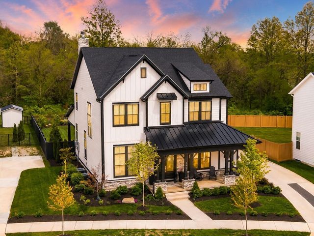 5463 Maple Drive, Lewis Center, OH 43035