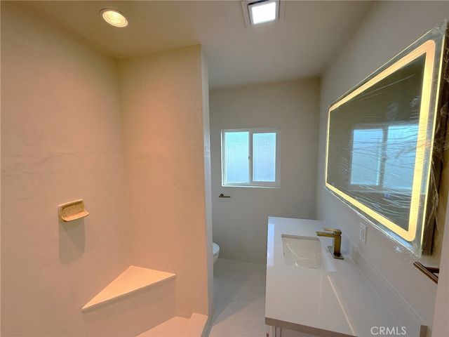 18407 Hawthorne Avenue, Bloomington, CA 92316