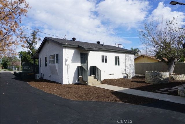 18407 Hawthorne Avenue, Bloomington, CA 92316