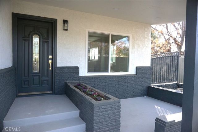 18407 Hawthorne Avenue, Bloomington, CA 92316