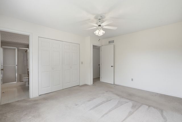 4625 Fillmore Lane, Davenport, IA 52806