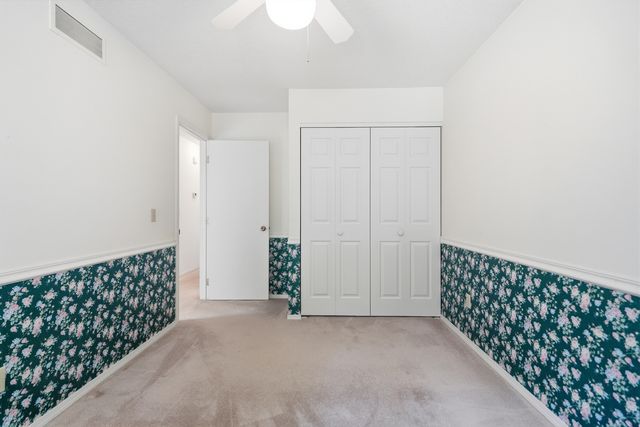 4625 Fillmore Lane, Davenport, IA 52806