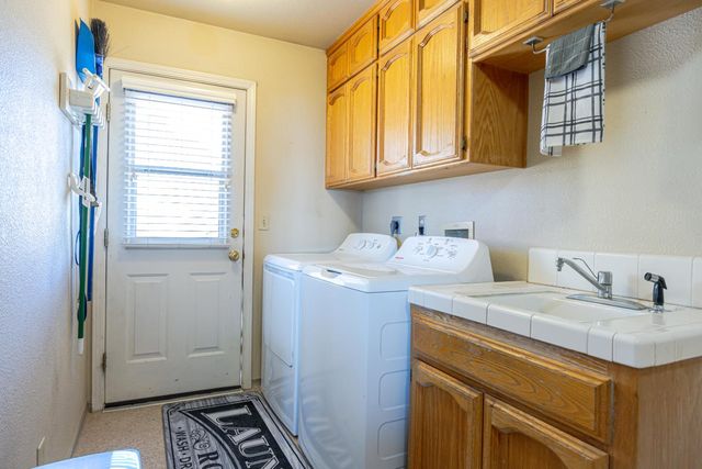 29657 Lilley Mountain Lane, Coarsegold, CA 93614