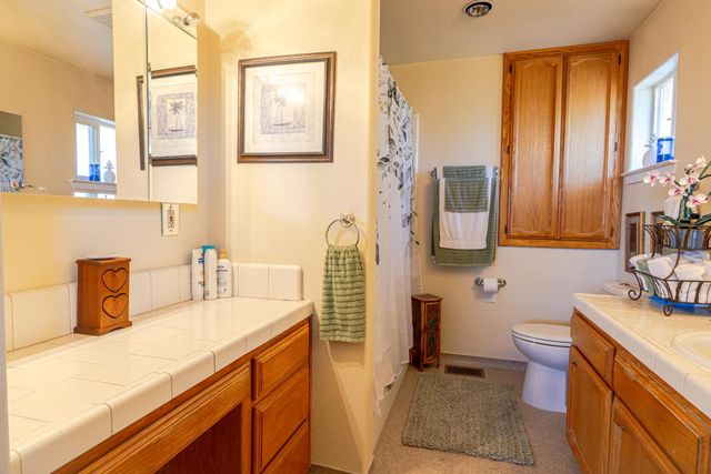 29657 Lilley Mountain Lane, Coarsegold, CA 93614