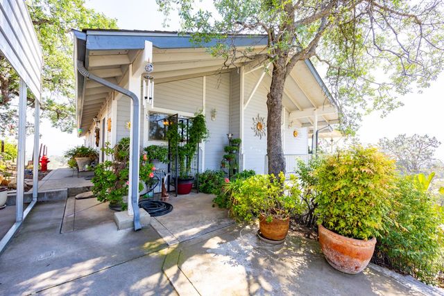 29657 Lilley Mountain Lane, Coarsegold, CA 93614
