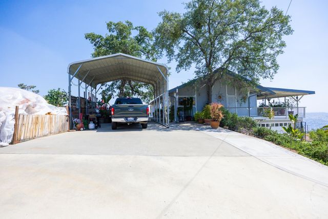 29657 Lilley Mountain Lane, Coarsegold, CA 93614