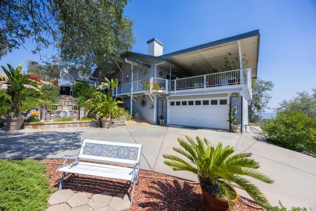 29657 Lilley Mountain Lane, Coarsegold, CA 93614