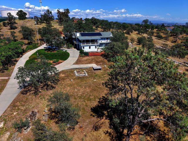 29657 Lilley Mountain Lane, Coarsegold, CA 93614
