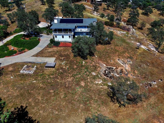 29657 Lilley Mountain Lane, Coarsegold, CA 93614