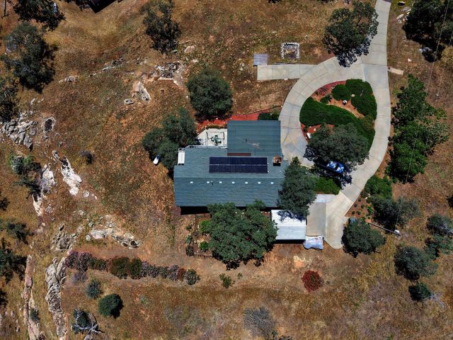 29657 Lilley Mountain Lane, Coarsegold, CA 93614