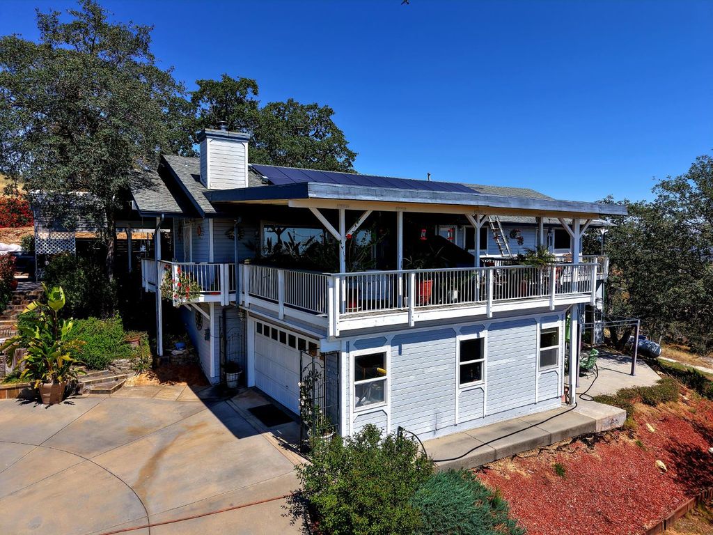 29657 Lilley Mountain Lane, Coarsegold, CA 93614