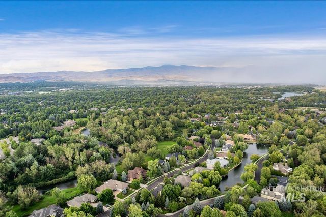 731 W Bogus View Dr., Eagle, ID 83616