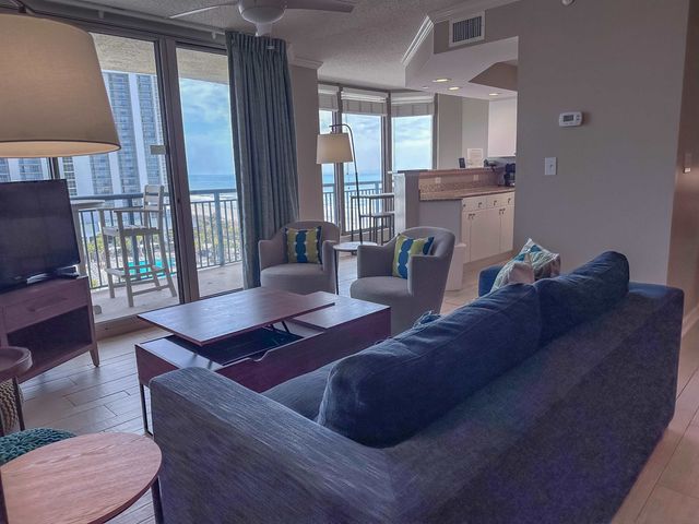 8560 Queensway Blvd Apt 605, Myrtle Beach, SC 29572