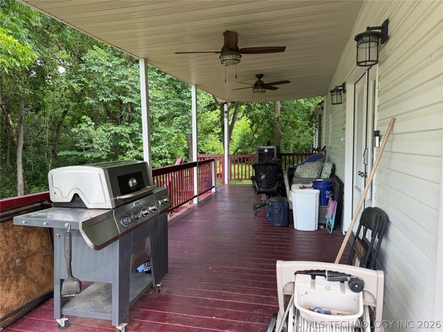 102 N 3rd Street, Hartshorne, OK 74547