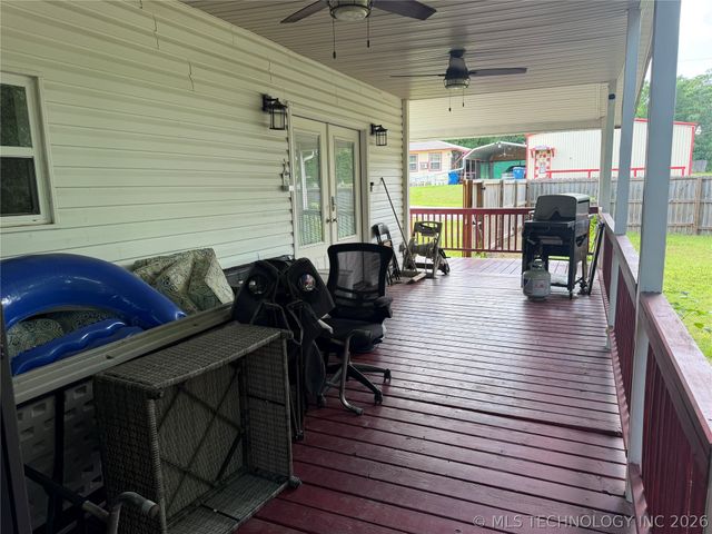 102 N 3rd Street, Hartshorne, OK 74547