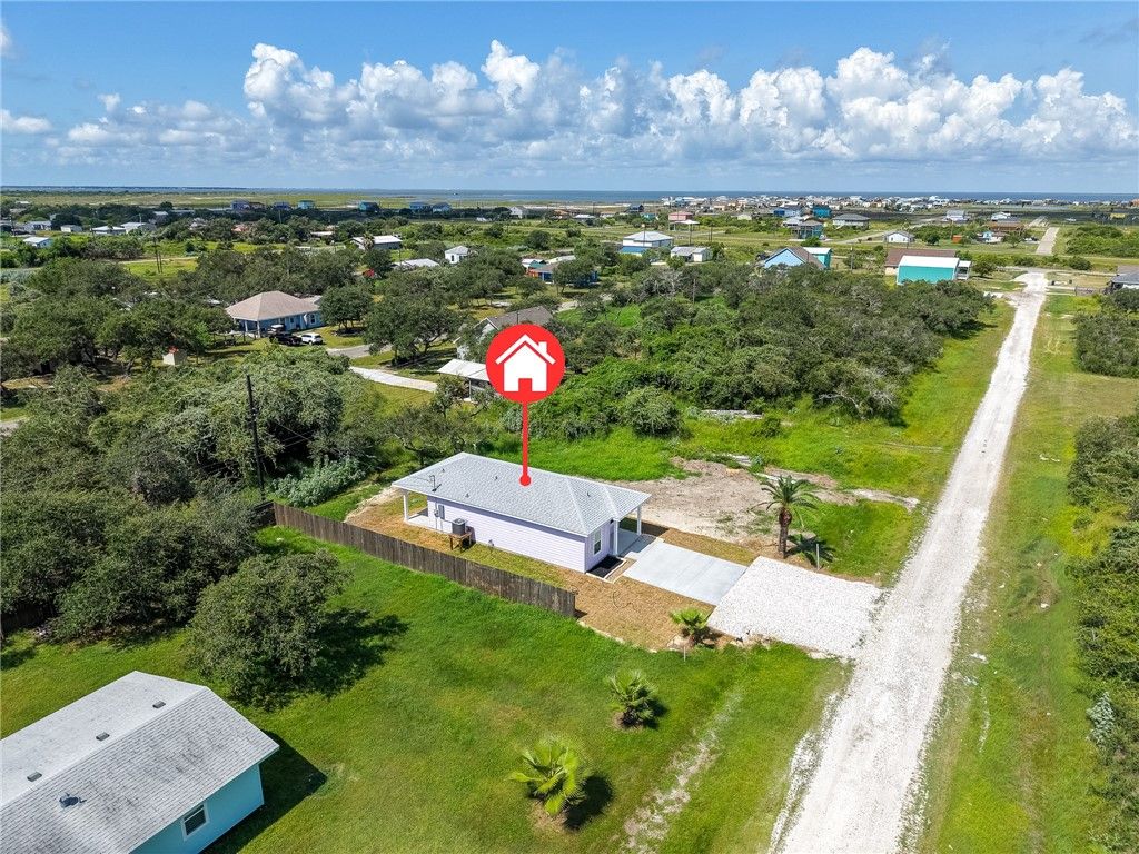 246 Post Oak, Rockport, TX 78382 — photo 2