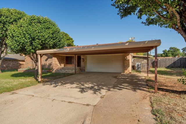 981 VICTORIA DRIVE, Burkburnett, TX 76354