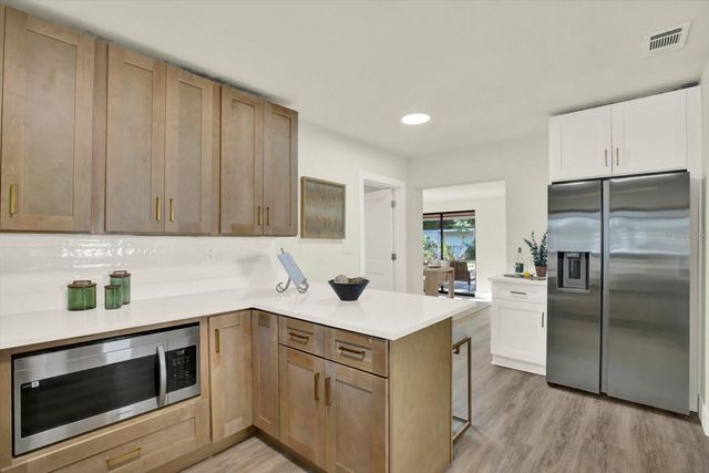 4510 W PRICE AVENUE, Tampa, FL 33611