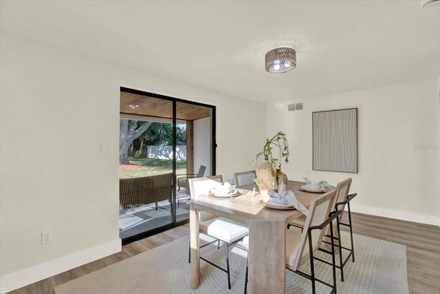 4510 W PRICE AVENUE, Tampa, FL 33611