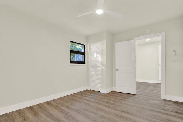 4510 W PRICE AVENUE, Tampa, FL 33611