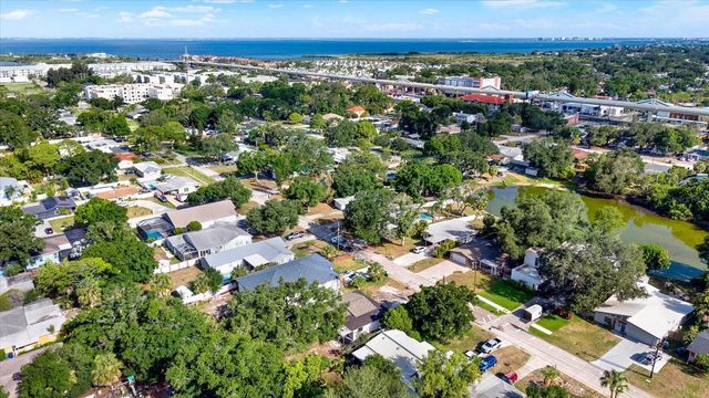 4510 W PRICE AVENUE, Tampa, FL 33611