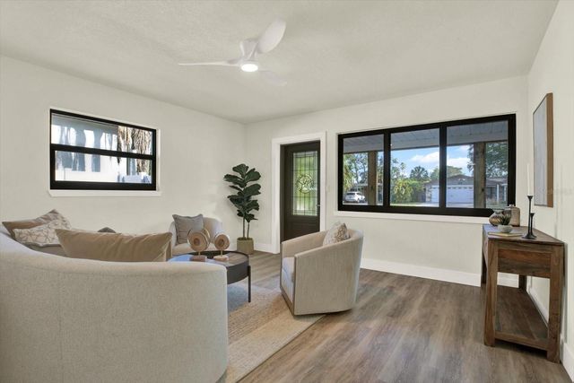 4510 W PRICE AVENUE, Tampa, FL 33611