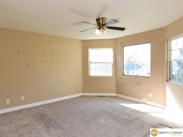 3338 Manderson Street, Omaha, NE 68111