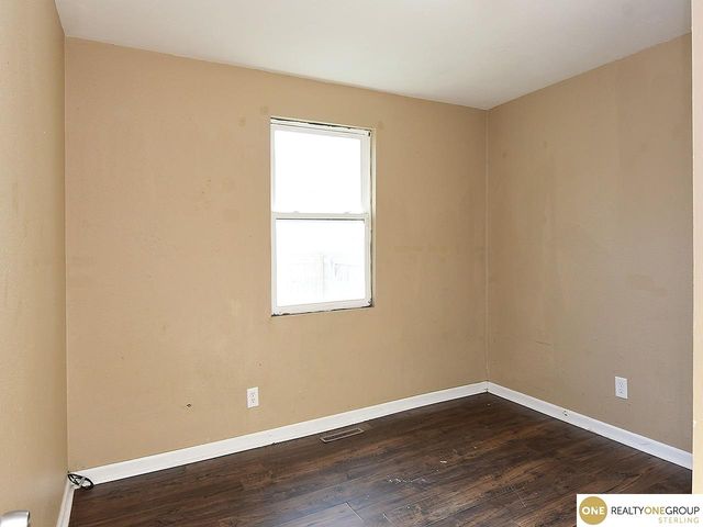 3338 Manderson Street, Omaha, NE 68111