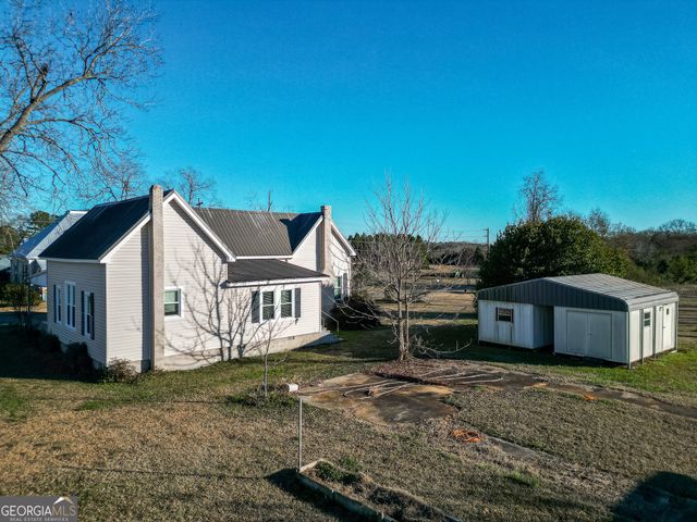 161 College Street, Parrott, GA 39877