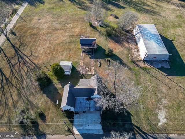 161 College Street, Parrott, GA 39877