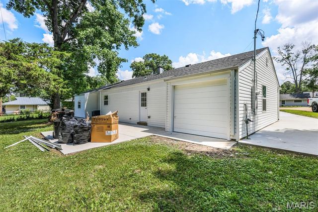 715 Westchester Court, Kirkwood, MO 63122