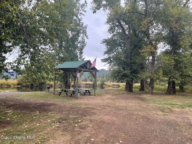 166 Garden Way, St. Maries, ID 83861