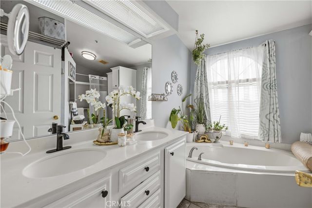 13691 Gavina 433, Sylmar, CA 91342