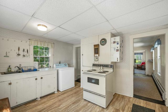 125-127 Center Street, Wolfeboro, NH 03894