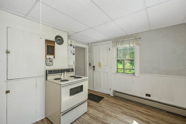 125-127 Center Street, Wolfeboro, NH 03894