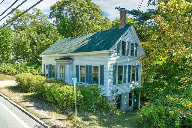 125-127 Center Street, Wolfeboro, NH 03894