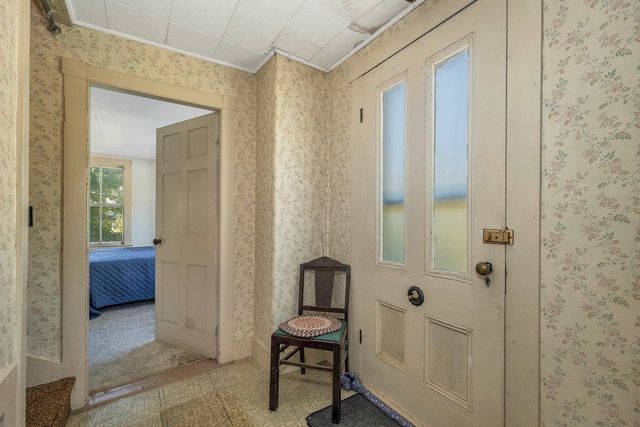 125-127 Center Street, Wolfeboro, NH 03894