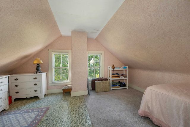 125-127 Center Street, Wolfeboro, NH 03894