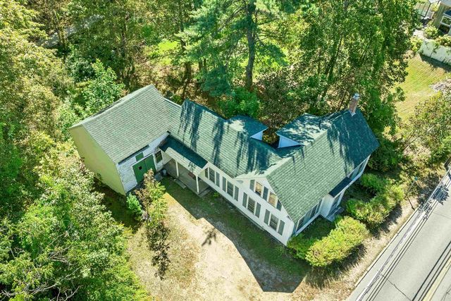125-127 Center Street, Wolfeboro, NH 03894