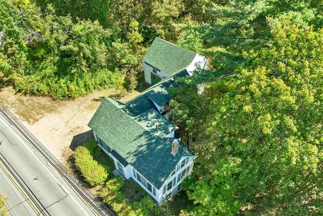 125-127 Center Street, Wolfeboro, NH 03894
