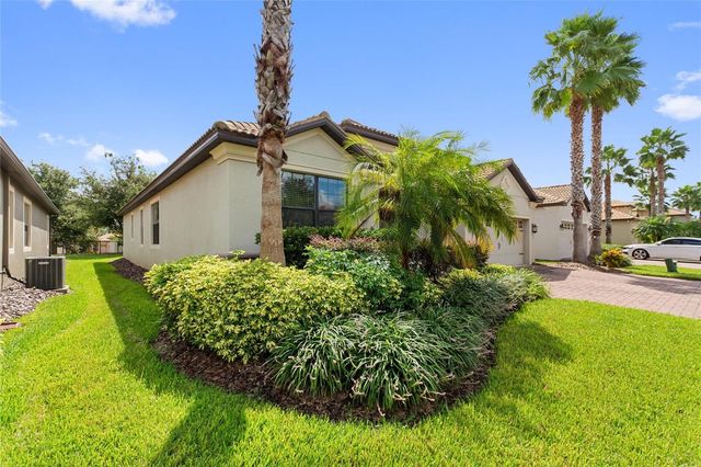 1311 GLENEAGLES LANE, Davenport, FL 33896